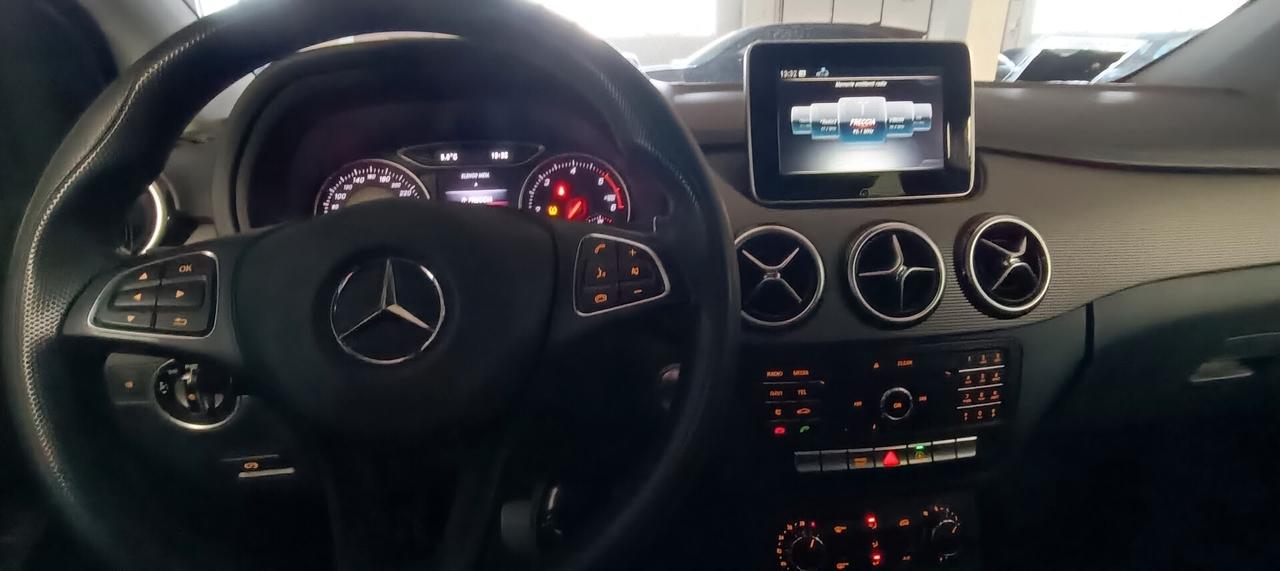 Mercedes-benz B 180 d Automatic Premium