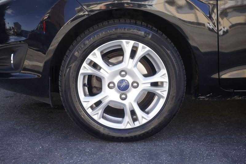 Ford Fiesta Ford Fiesta 1.5 TDCi 75cv Black&White Edition 55KW ANNO 2016