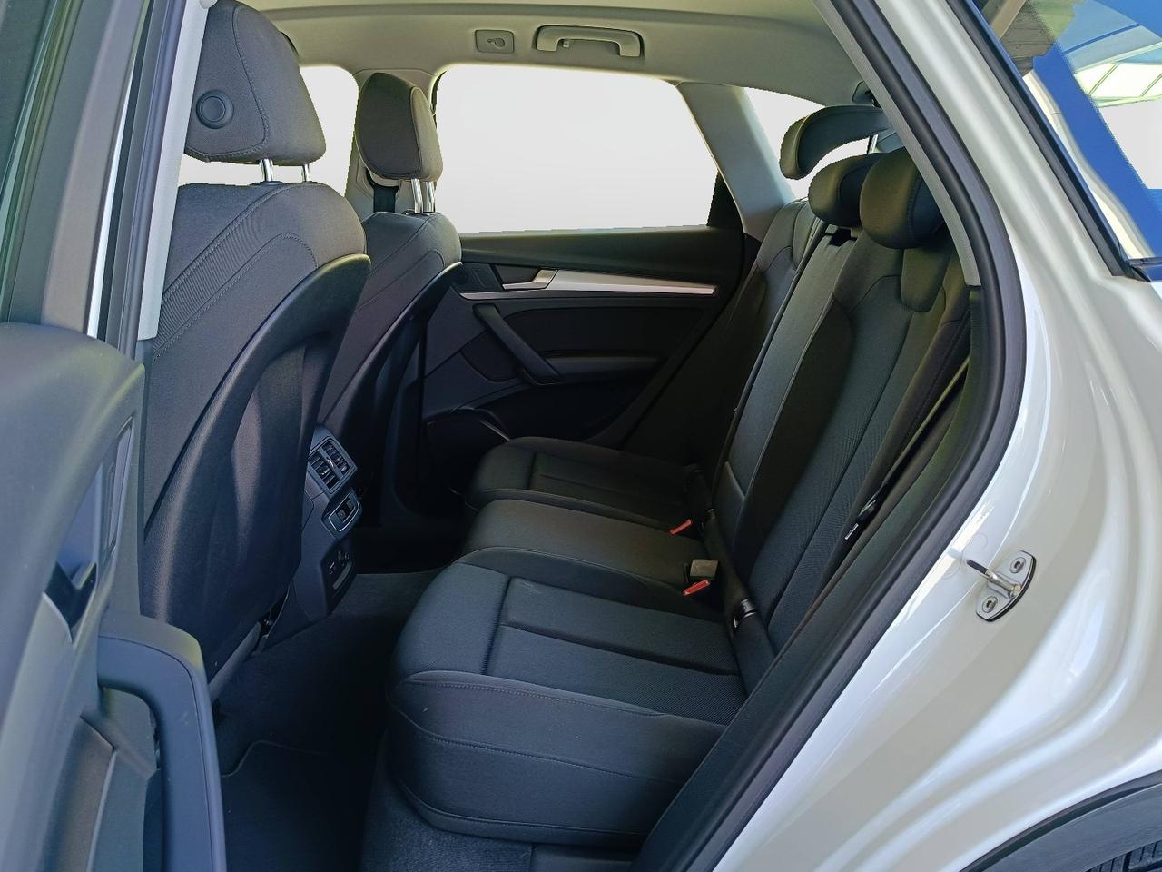 AUDI Audi Q5 40 2.0 tdi mhev 12v business advanced quattro s-tronic