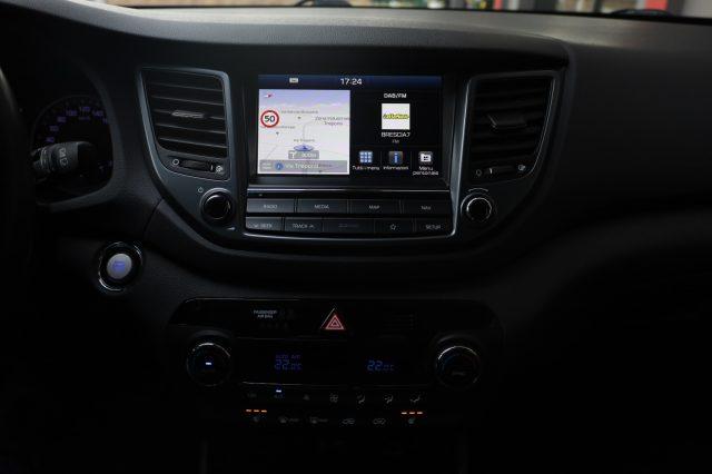 HYUNDAI Tucson 1.7 CRDi DCT Sound Edition Navi Camera LED 19"
