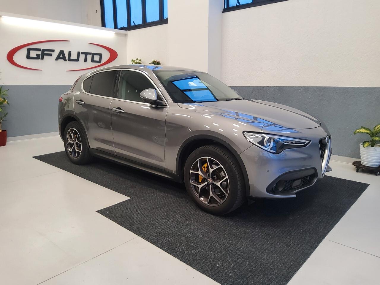 Alfa Romeo Stelvio 2.2 Turbodiesel 210 CV AT8 Q4 Executive
