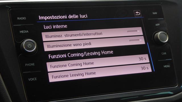 VOLKSWAGEN Tiguan 2.0 TDI SCR DSG Business BlueMotion Technology