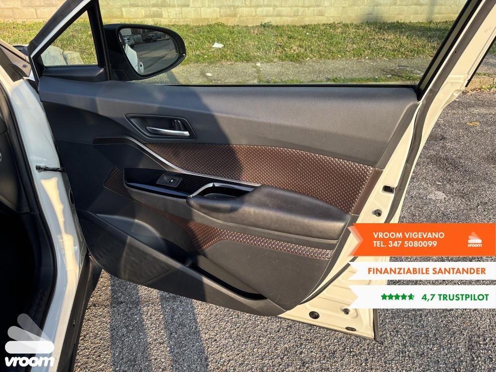 TOYOTA C-HR (2016-2023) C-HR 1.8 Hybrid E-CVT L...