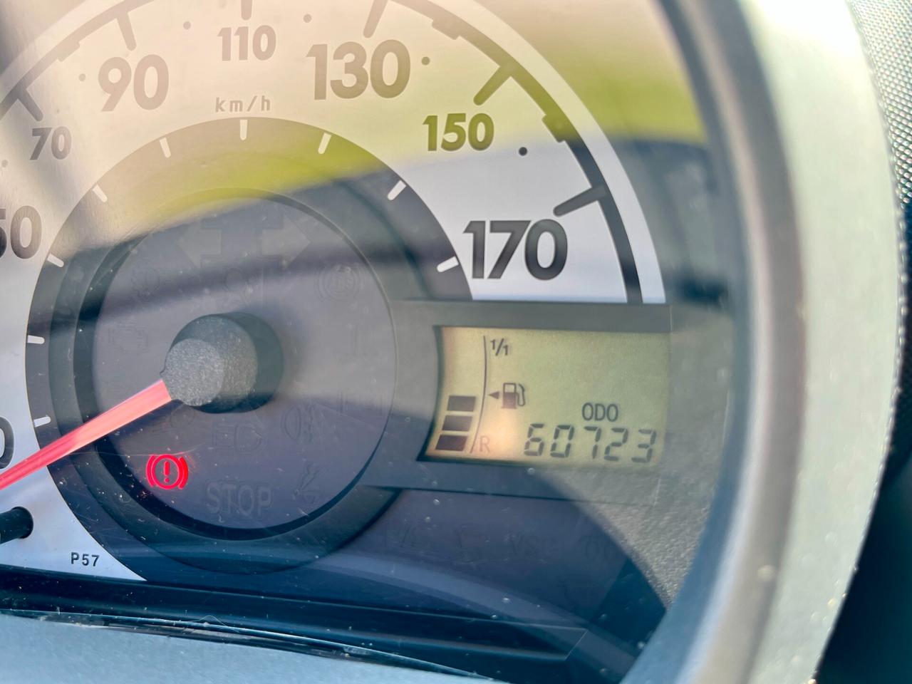 Peugeot 107 5porte - 2 anni di garanzia - 60.000km