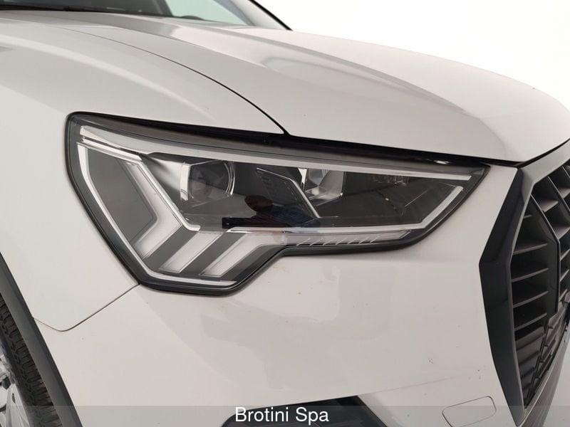 Audi Q3 Q3 45 TFSI e S tronic S line edition