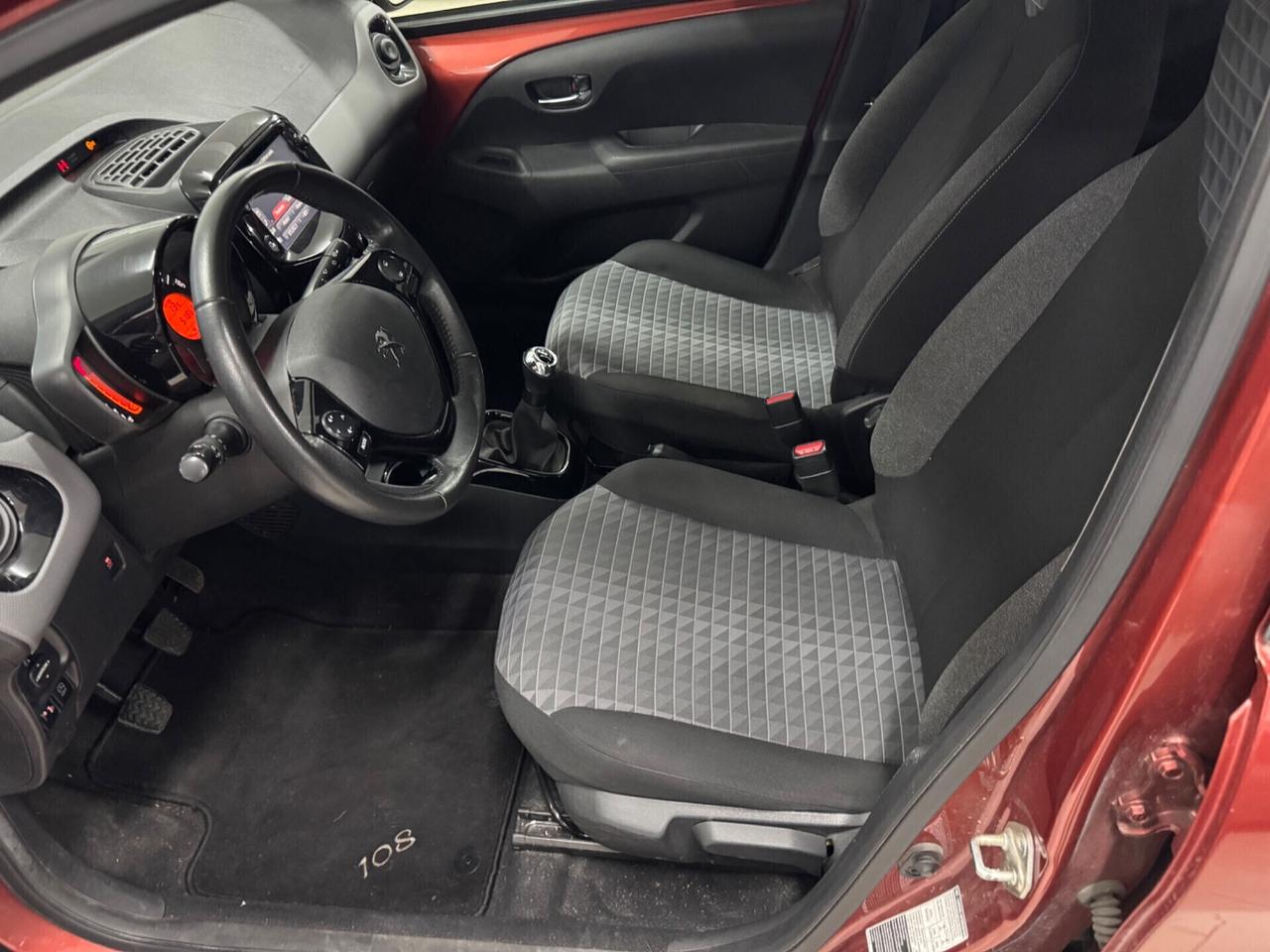 Peugeot 108 VTi 72 S&S 5 porte Allure