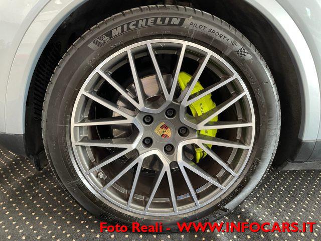 PORSCHE Cayenne 3.0 V6 E-Hybrid PHEV Iva Esposta Promo