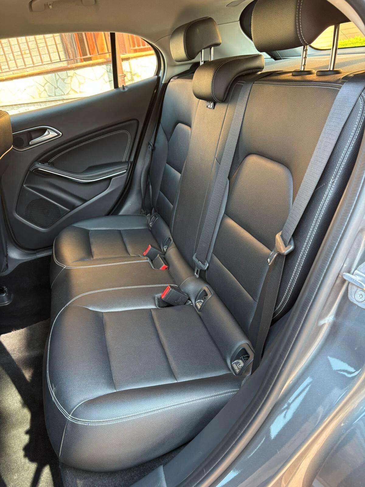 Mercedes-benz GLA 200 GLA 200 d Automatic Sport