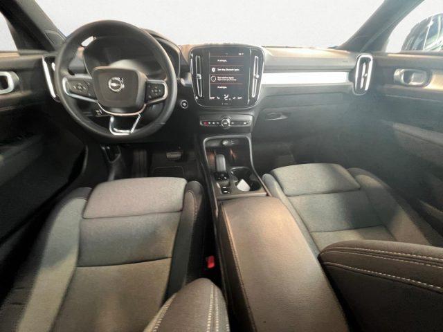 VOLVO XC40 T2 automatico Micro Hybrid Core