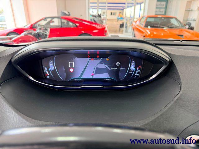 PEUGEOT 3008 BlueHDi 130 S&S Allure