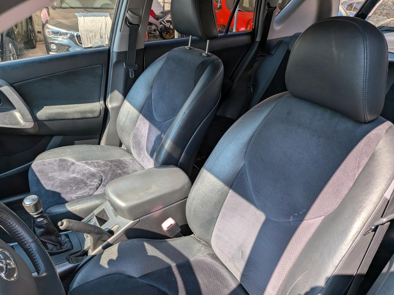 Toyota RAV 4 RAV4 2.2 D-4D 150 CV DPF