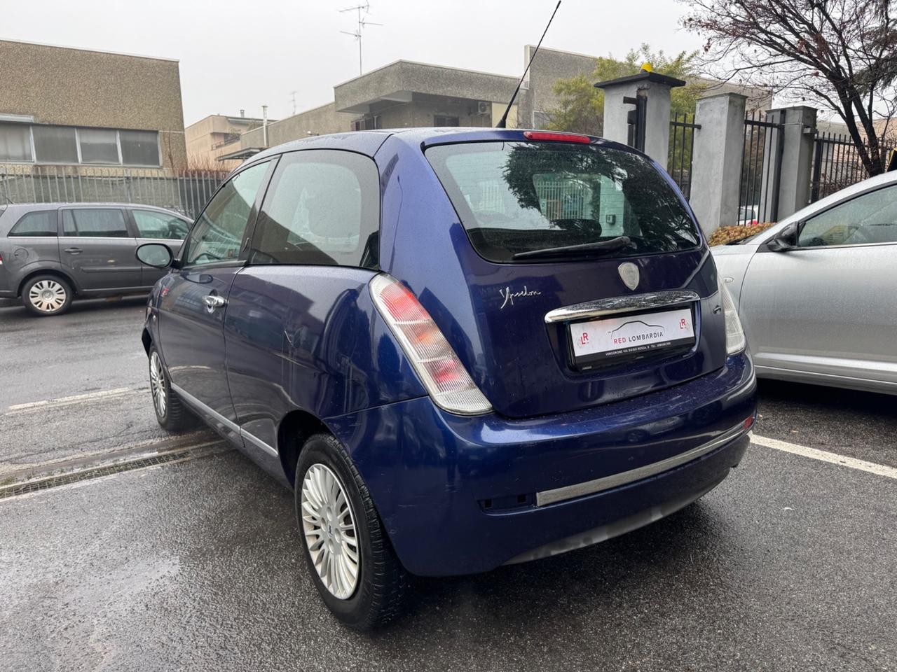 Lancia Ypsilon 1.2 Oro Giallo Ypsilon 1.2 Modamilano (44 kw)