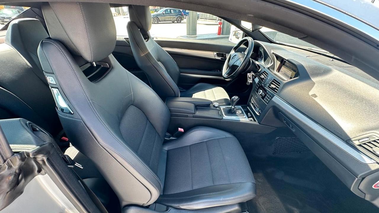 Mercedes-benz E 350 BlueTEC Avantgarde AMG/ KM CERTIFICATI