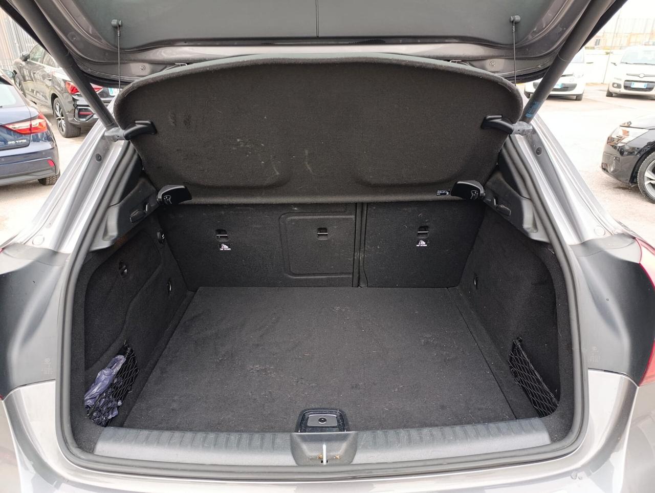 Mercedes-benz GLA 220 d Automatic 4Matic Sport