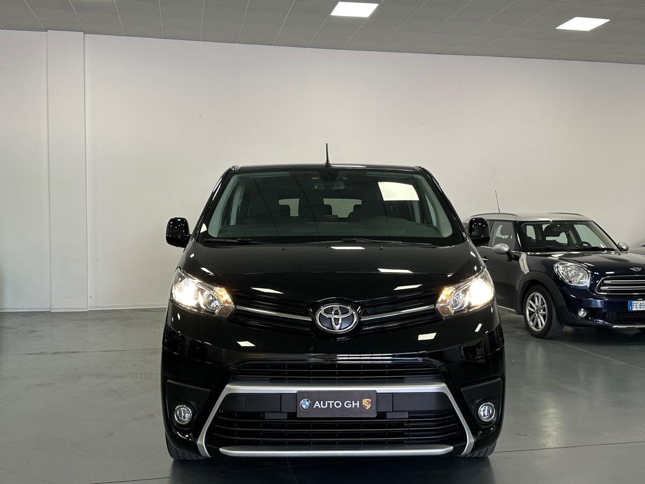 Toyota Proace Verso 2.0D 144 CV L2 D Executive