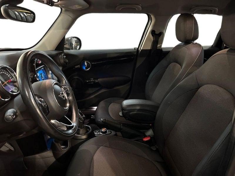 MINI Mini 5 porte Mini IV F55 2018 5p Mini 5p 1.5 Cooper D Hype auto