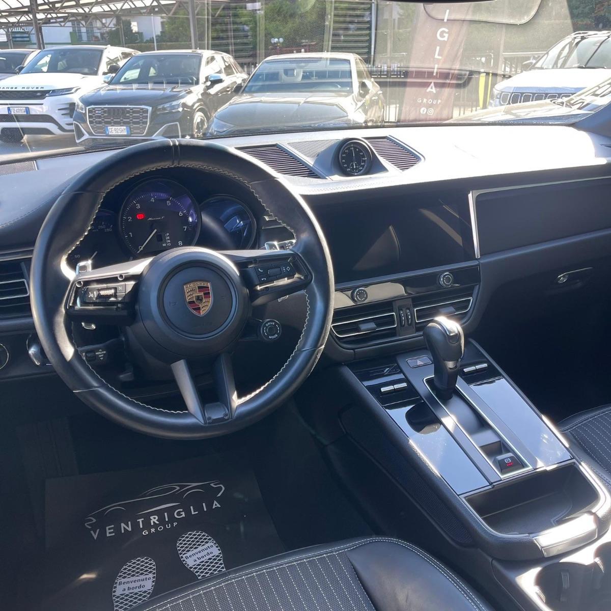 PORSCHE - Macan - 2.0 T