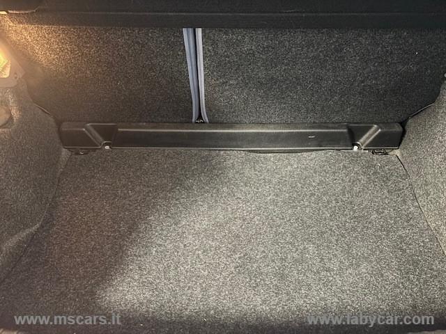 RENAULT Clio 1.2 3p. RT