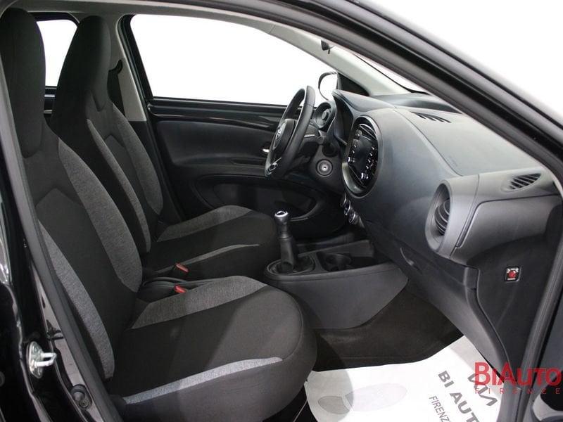 Toyota Aygo X Aygo X 1.0 Active 72cv