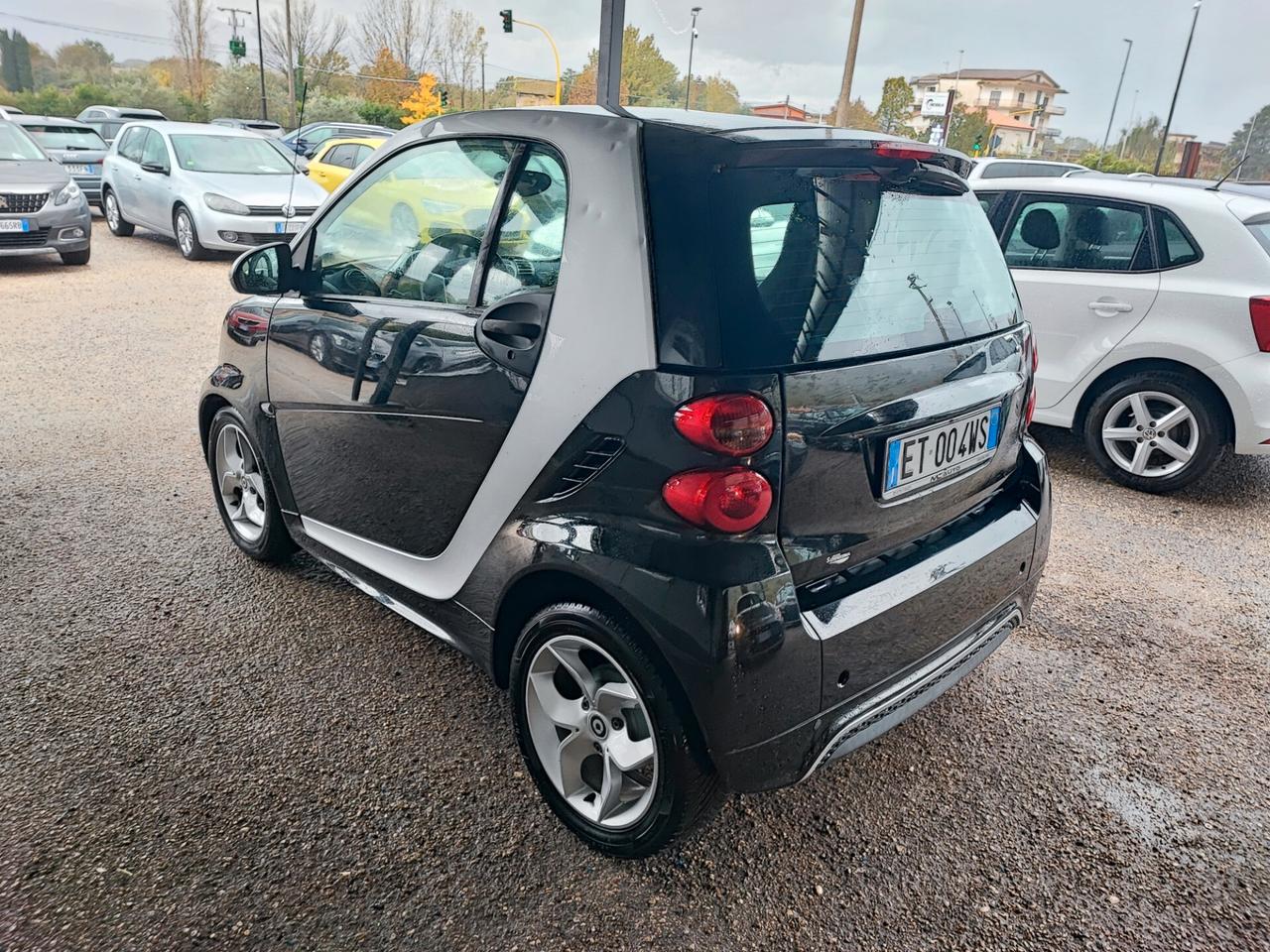 Smart ForTwo 1000 62 kW coupé passion