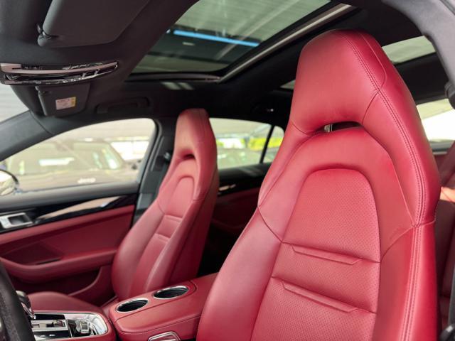PORSCHE Panamera 3.0i 4 330cv (Tetto/PelleCartier/APP/Navi/Retro)