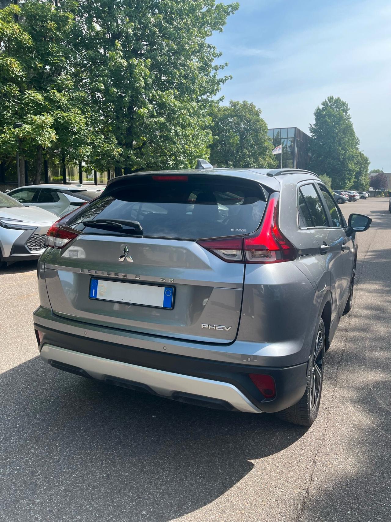 Mitsubishi Eclipse Cross ECLIPSE CROSS 2.4 PHEV INSTYLE SDA PACK 0 AUTO
