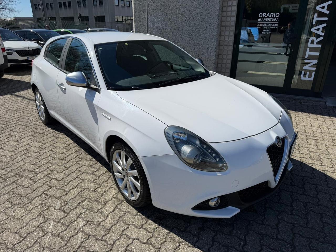 Alfa Romeo Giulietta 1.6 JTDm TCT 120 CV Super automatica