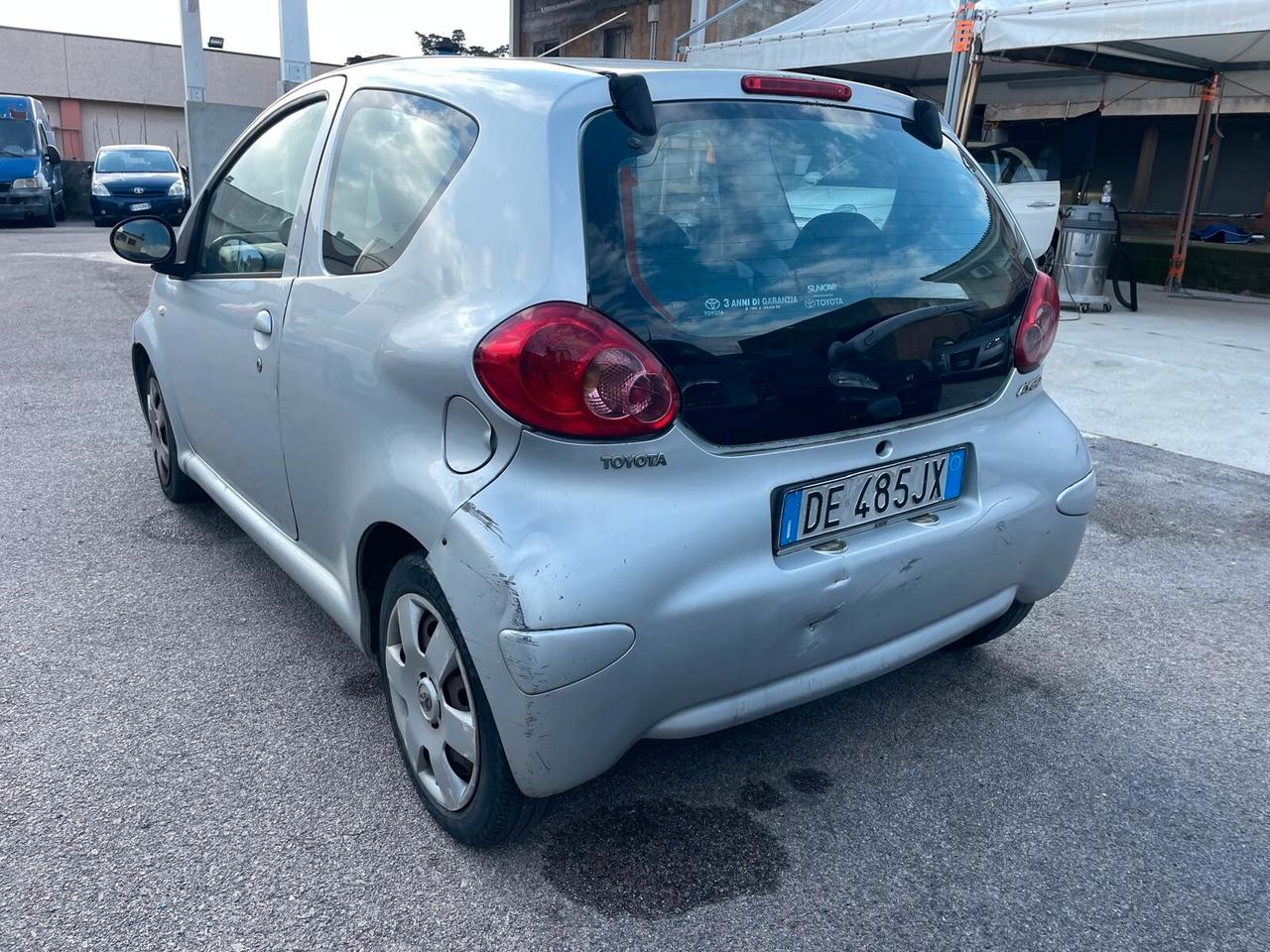 Toyota Aygo 1.0 68 cv 3 porte Ok neopatentati