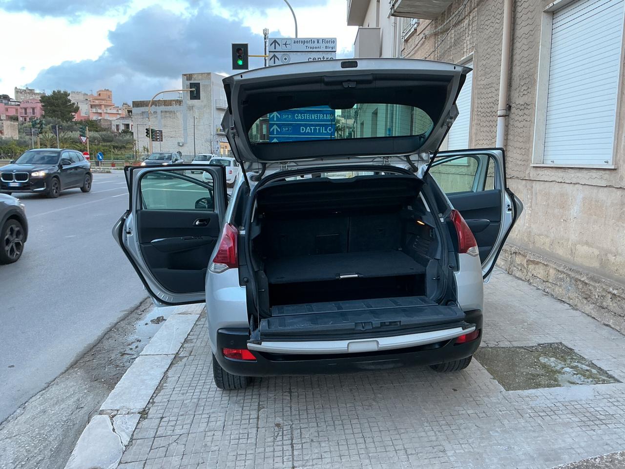 Peugeot 3008 1.6 HDi 115CV Allure