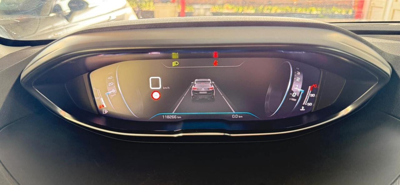 Peugeot 3008 BlueHDi 130 S&S Business