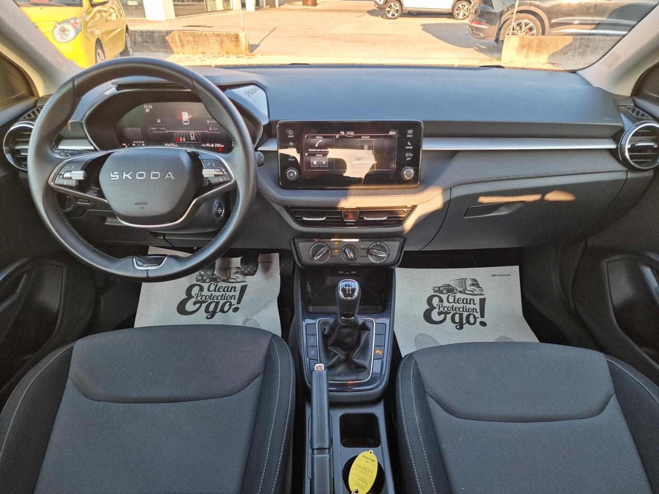Skoda Fabia 1.0 MPI 80 CV Young Edition