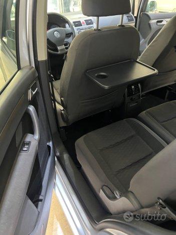 Volkswagen Touran 1.6 Trendline Bifuel GPL di Seri