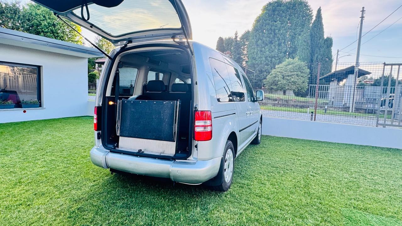 Volkswagen Caddy 1.6 TDI trasporto e guida Disabili