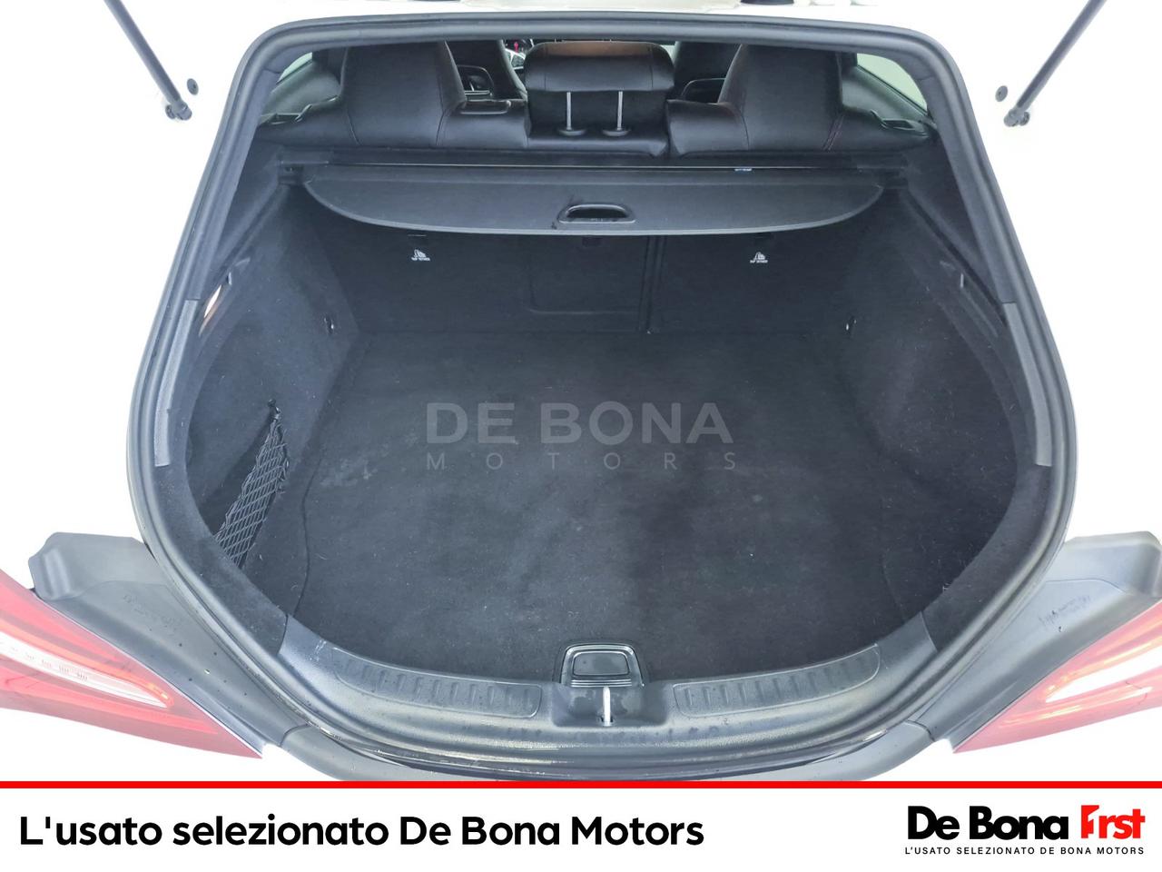 Mercedes CLA shooting brake 200 d (cdi) premium auto