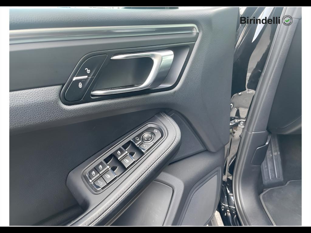 PORSCHE Macan - 2.0