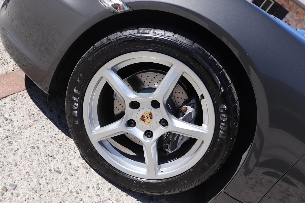 Porsche Boxster 2.7