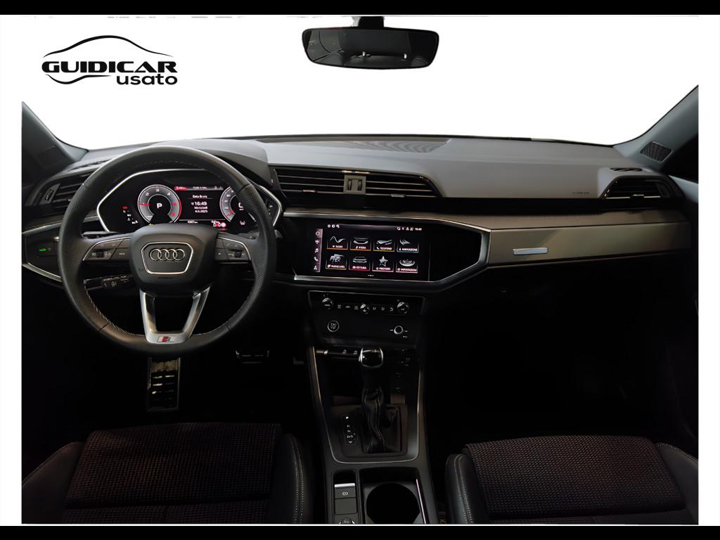AUDI Q3 II 2018 - Q3 35 2.0 tdi Identity Black s-tronic