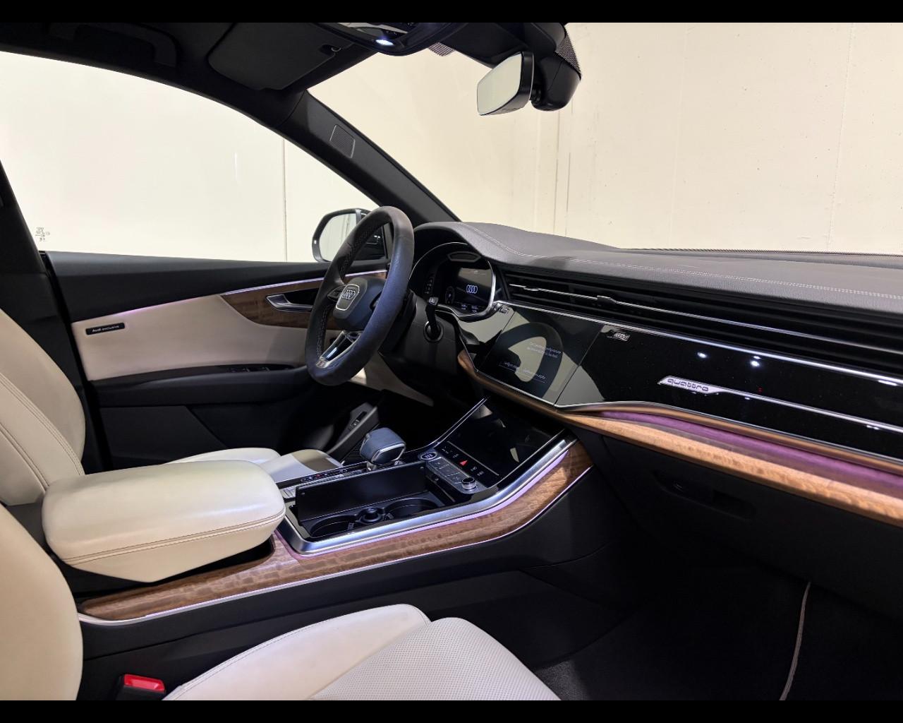 AUDI Q8 50 TDI MHEV QUATTRO S-TRONIC S LINE EDITION