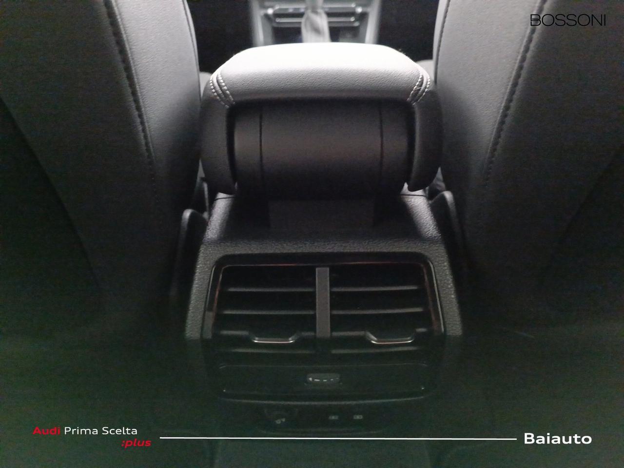 Audi Q3 35 2.0 tdi s line edition s tronic