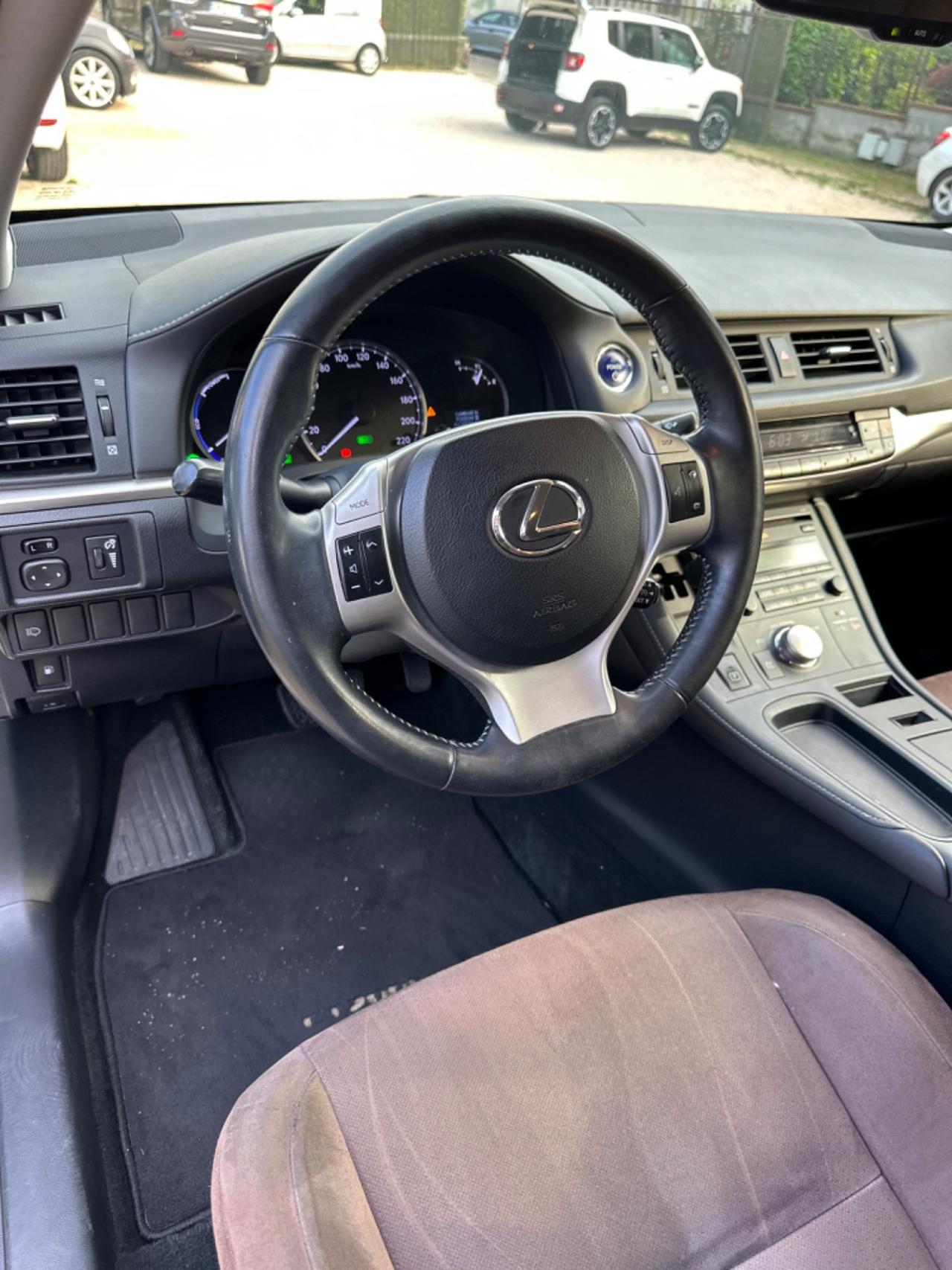 Lexus CT 200H HYBRID EXCLUSIVE UNICOPR GARANZ UNICOPR