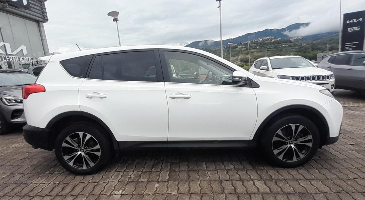Toyota RAV 4 RAV4 2.0 D-4D 2WD Active