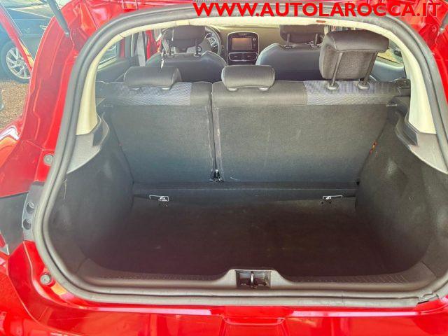RENAULT Clio 1.2 75CV 5 porte Intens
