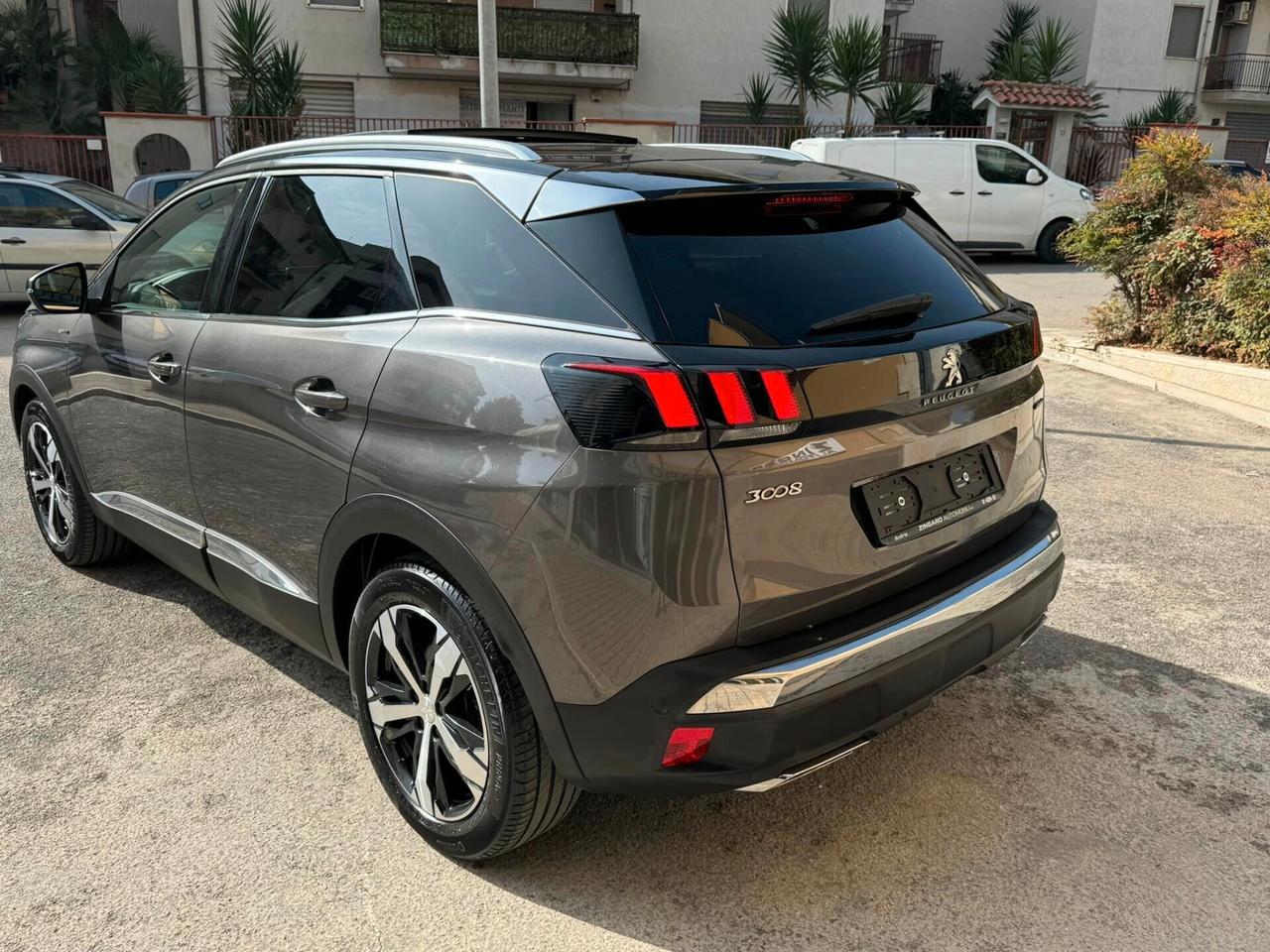 PEUGEOT 3008 1.5 HDI 130 CV GT-LINE TETTO NAVI BIXENO