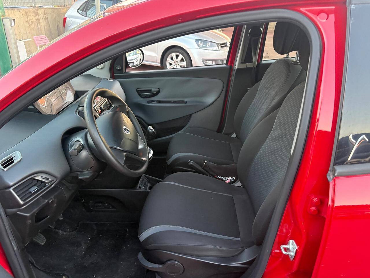 Lancia Ypsilon 1.3 MULTIJET