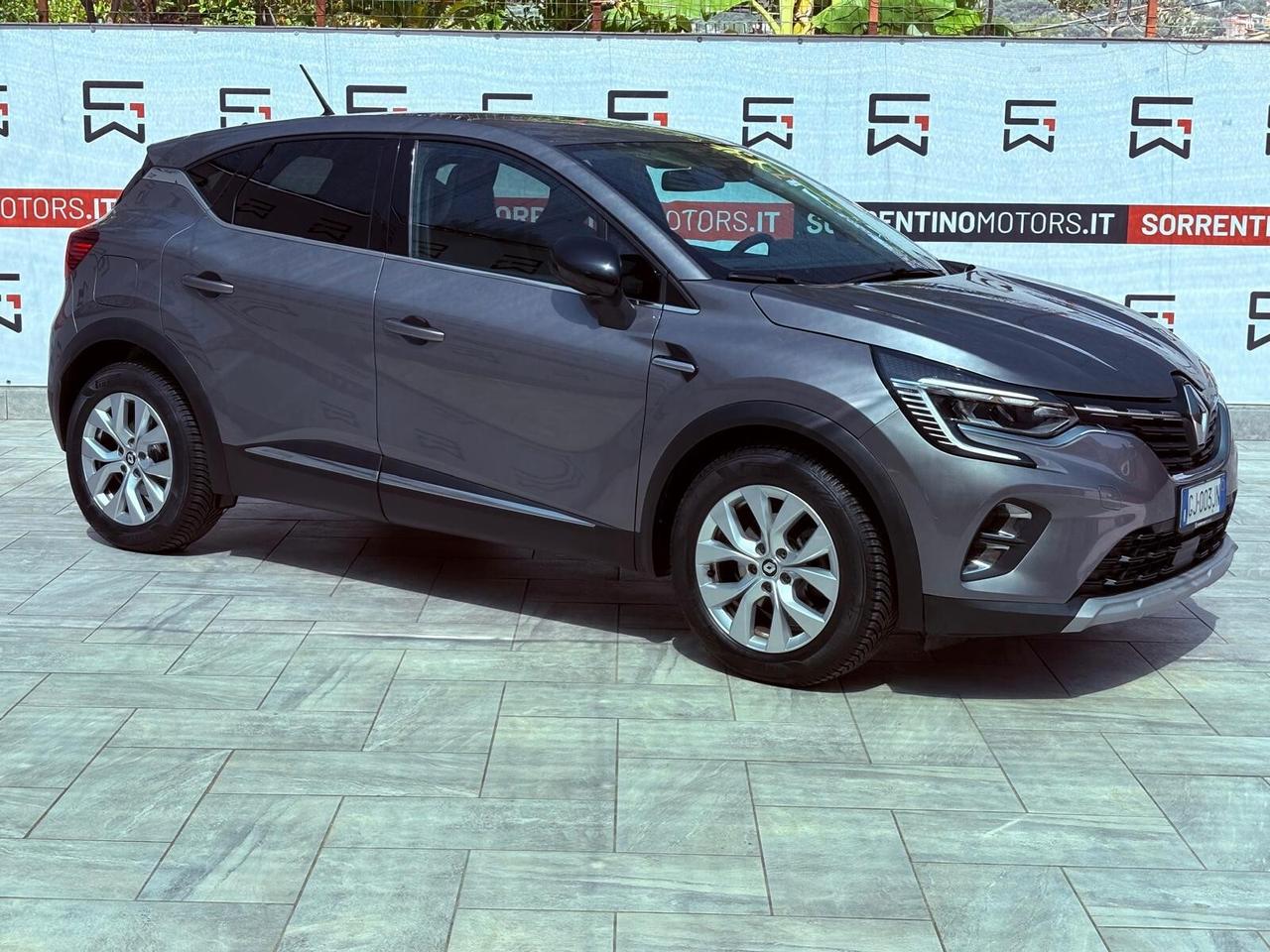 Renault Captur Plug-in Hybrid E-Tech 160 CV Intens