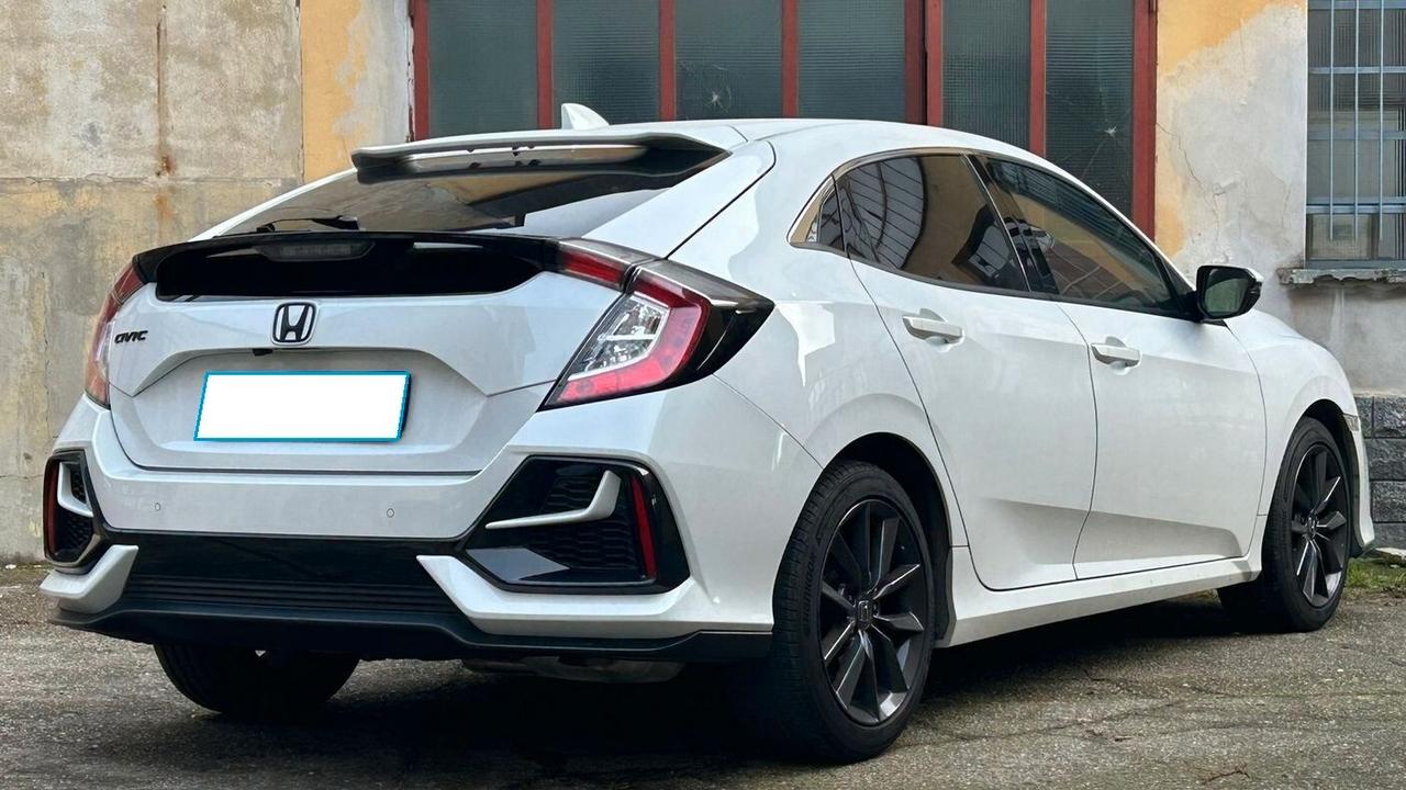 Honda Civic 1.0T 5 porte Elegance Navi * cinghia sostituita *