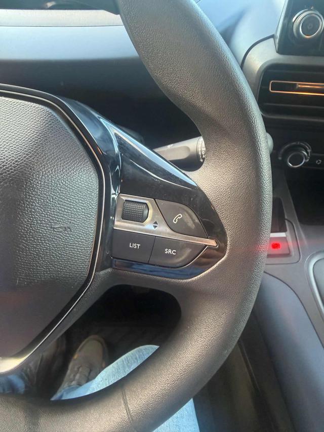 PEUGEOT Rifter BlueHDi 130 S&S Allure Standard