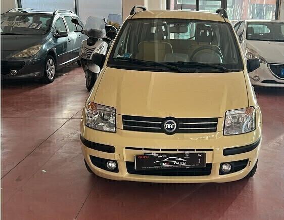 FIAT PANDA Benz. 1.2 soli KM 49.516 Certificati CV60 come NUOVA per NEOPATENTATI