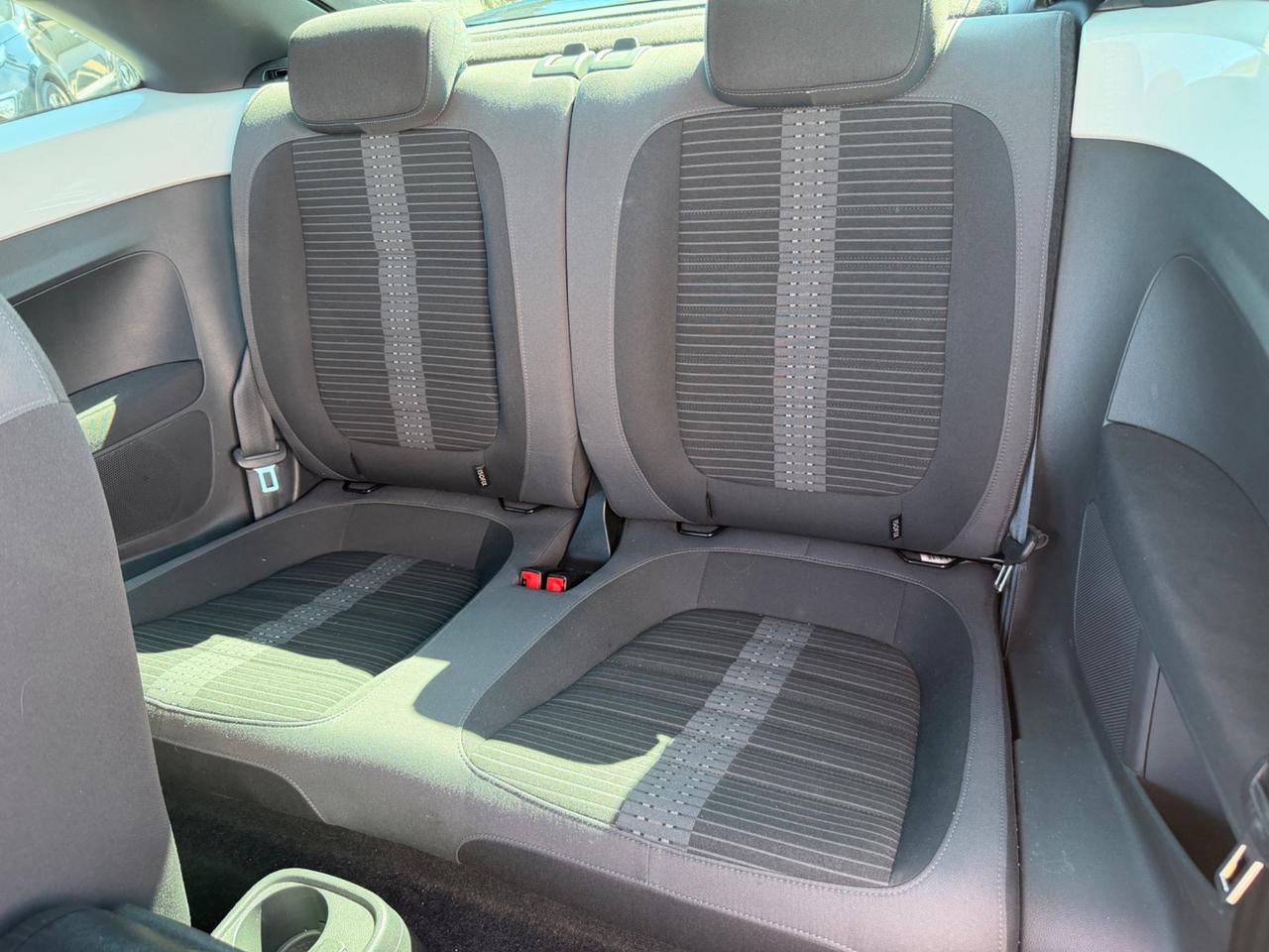 Volkswagen Maggiolino 2.0 TDI Fender Edition