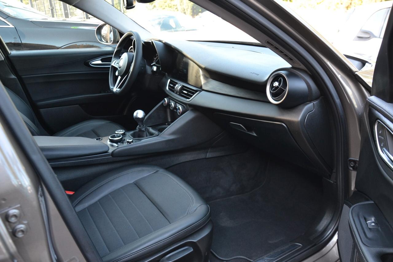 Alfa Romeo Giulia 2.2 180CV SUPER 6M ️ PREZZO SENZA VINCOLI ️• ITALIANA • UNIPRO